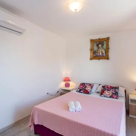 Cadjo With Pool - Happy Brtonigla