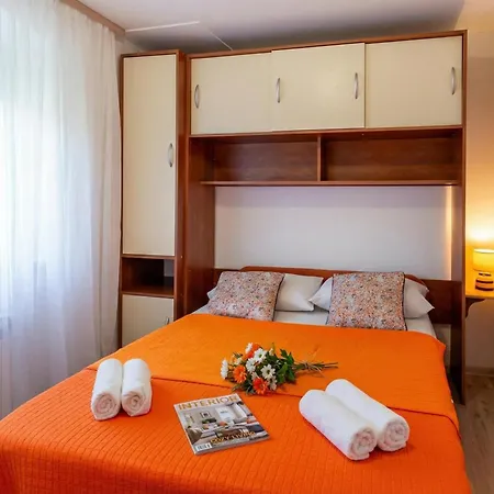 Casa vacanze Cadjo With Private Pool - Happy *